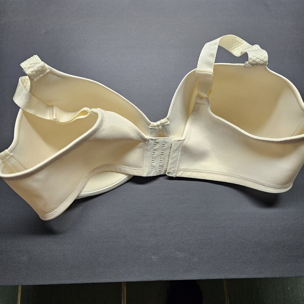 Vanity Fair BeautyBack Ivory 42D Bra Style # 76380 - Picture 3 of 6